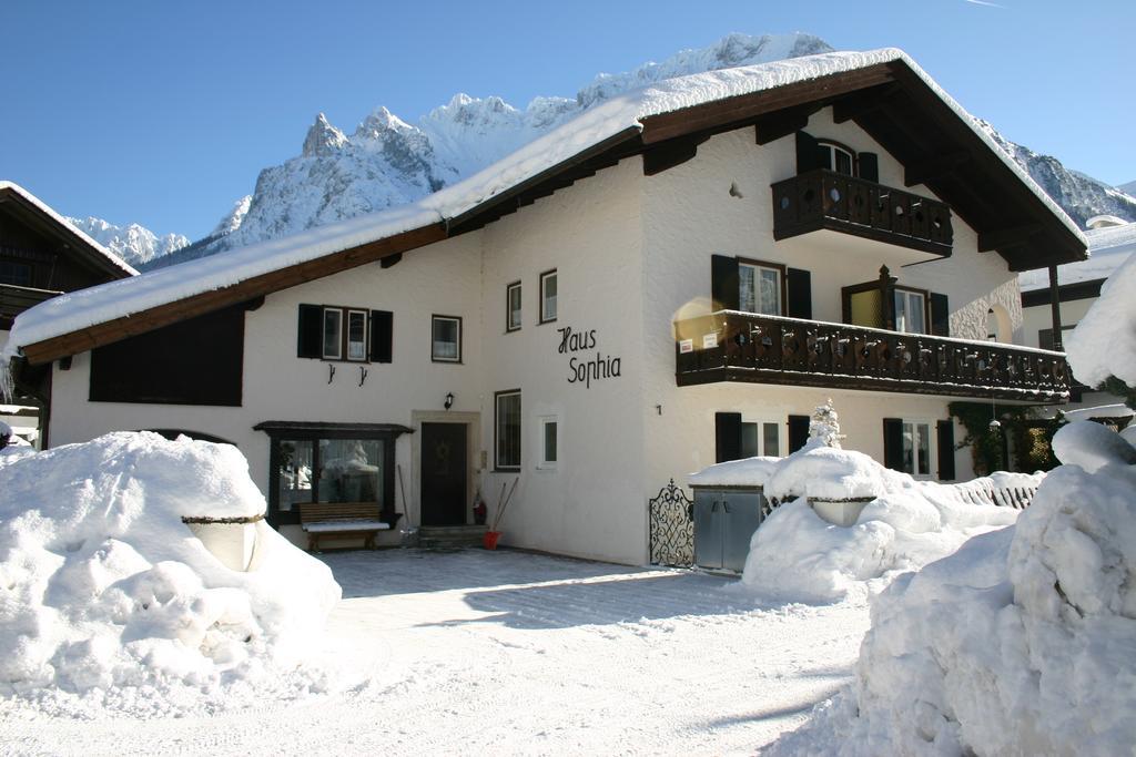 Gastehaus Sophia Hotel Mittenwald Exterior photo